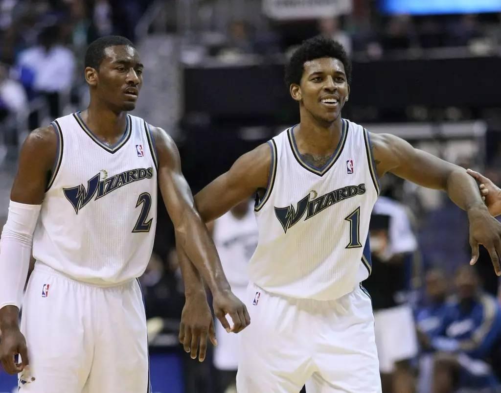 穆勒：维尔茨如果选择拜仁会更容易些；我未来可能考个教练证（穆勒：维尔茨若加盟拜仁会更顺利；我未来或考取教练证）