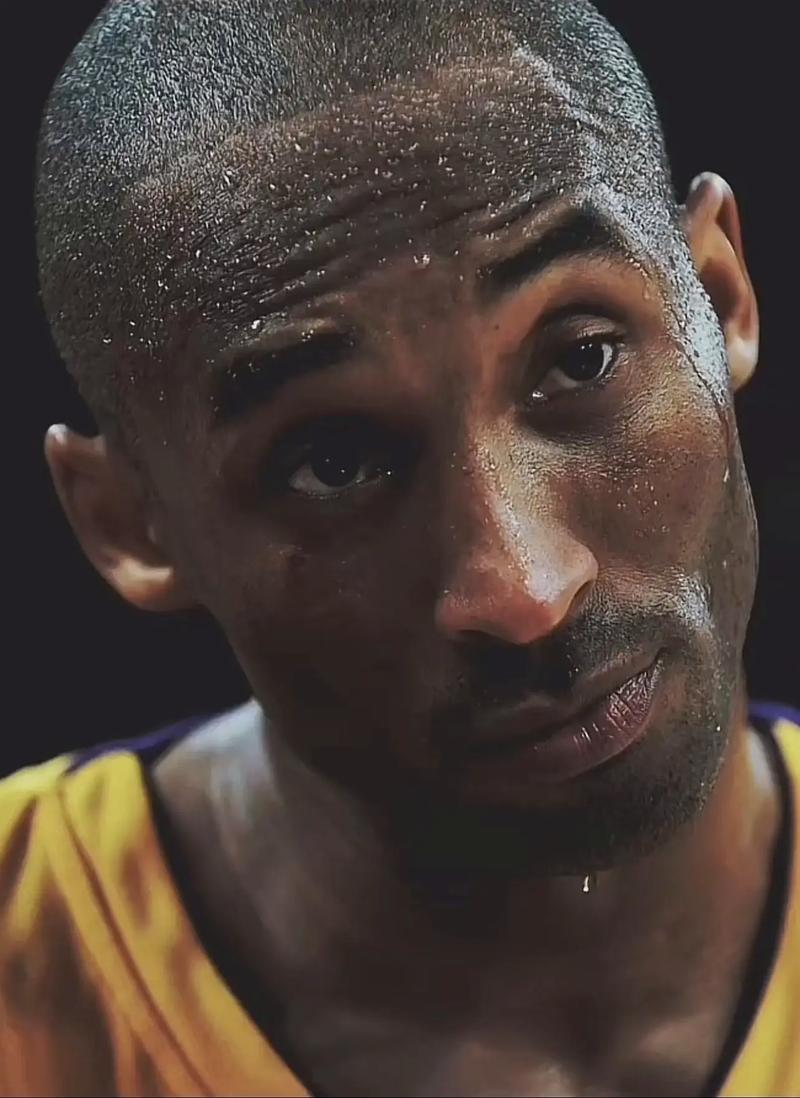 切尔西锋线低迷导致攻击乏力（锋线不振拖累切尔西进攻）