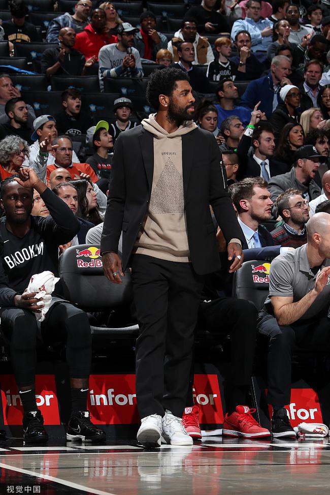 巴尔吉闪耀维拉马林，精彩进球与助攻助巴萨逆转贝蒂斯（巴尔吉维拉马林一传一射，助巴萨逆转战胜贝蒂斯）